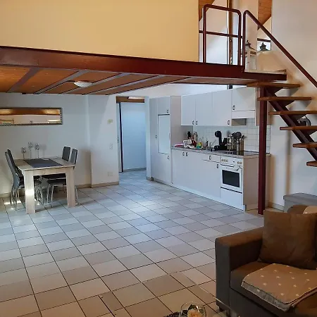 Apartment Holidays Homes Il Folletto Quartino