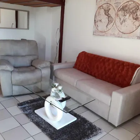 Holidays Homes Il Folletto Apartment